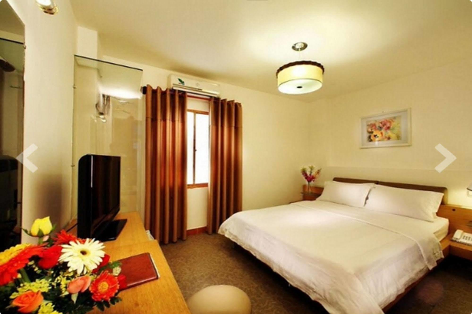 Ben Thanh Market - Hotel Premium Хошимін Екстер'єр фото